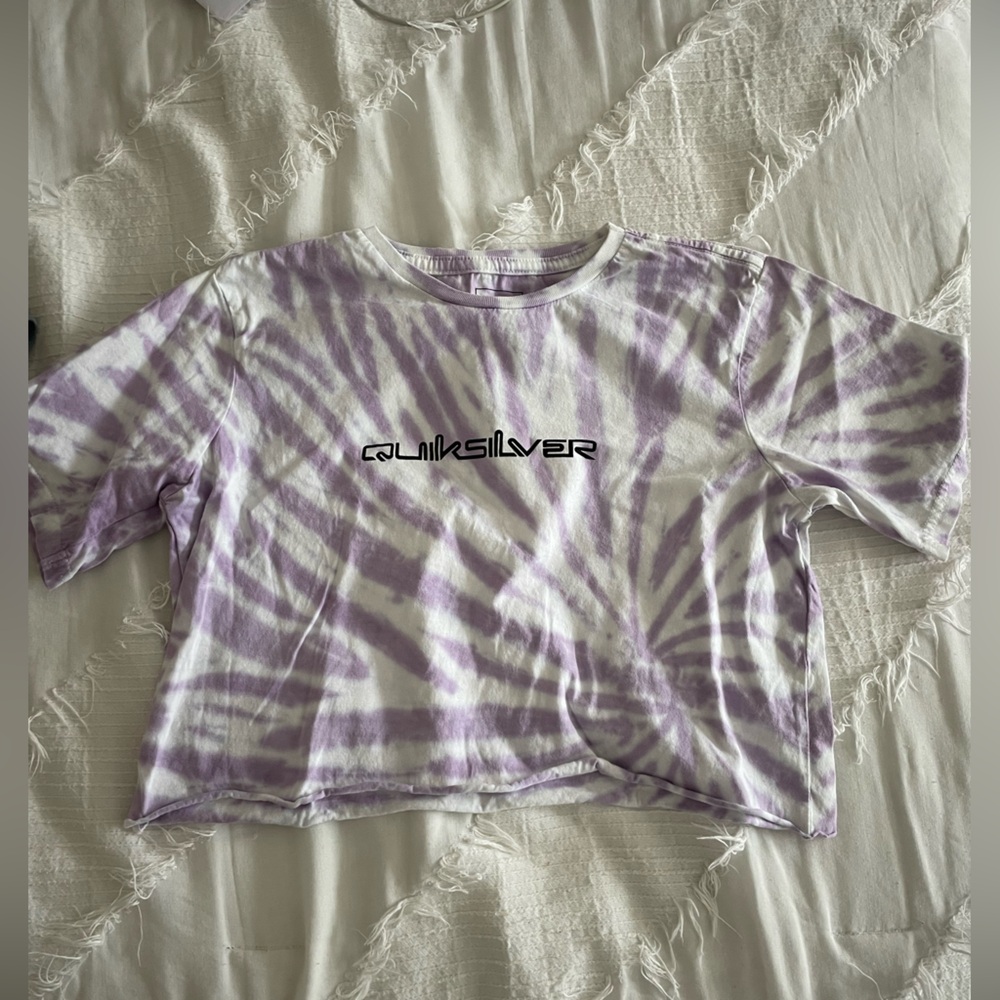 Quiksilver cropped tee